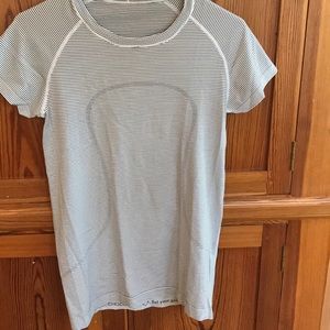 Lululemon Short-Sleeved Crew Tee, size 10